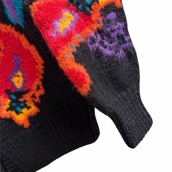 Vintage CRESCENDO Wool Cardigan Sweater Size Medium - Picture 5 of 7